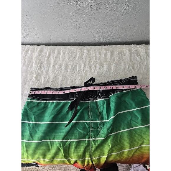 OP Ocean Pacific Rasta Swim‎ Board Shorts Green Red Pool XL Vacation Cruise - Picture 12 of 12